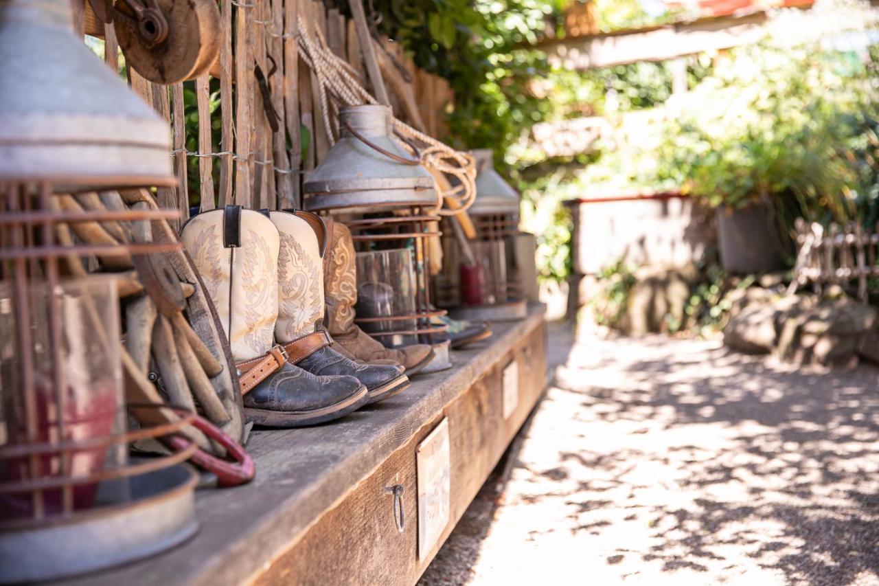 Longhorn Ranch Countryhotel - Garni Schonau  Bagian luar foto