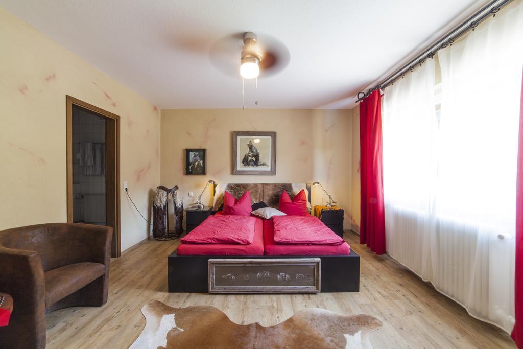 Longhorn Ranch Countryhotel - Garni Schonau  Bagian luar foto